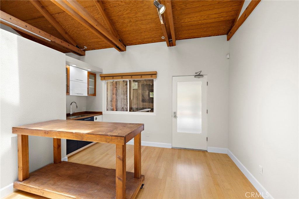 3337 Laguna Canyon A