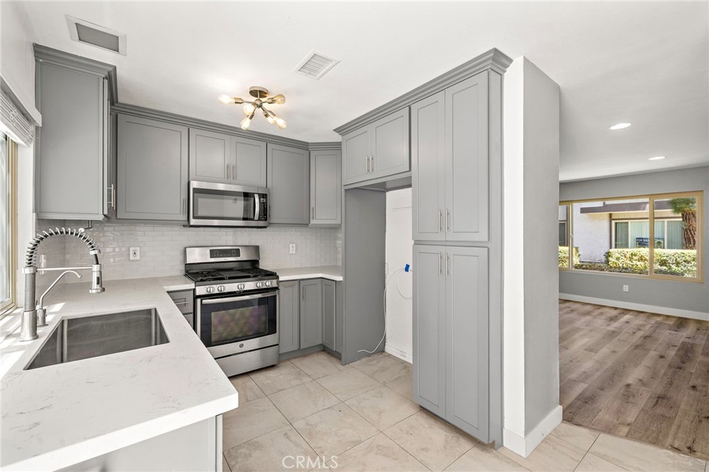 13148 Ferndale