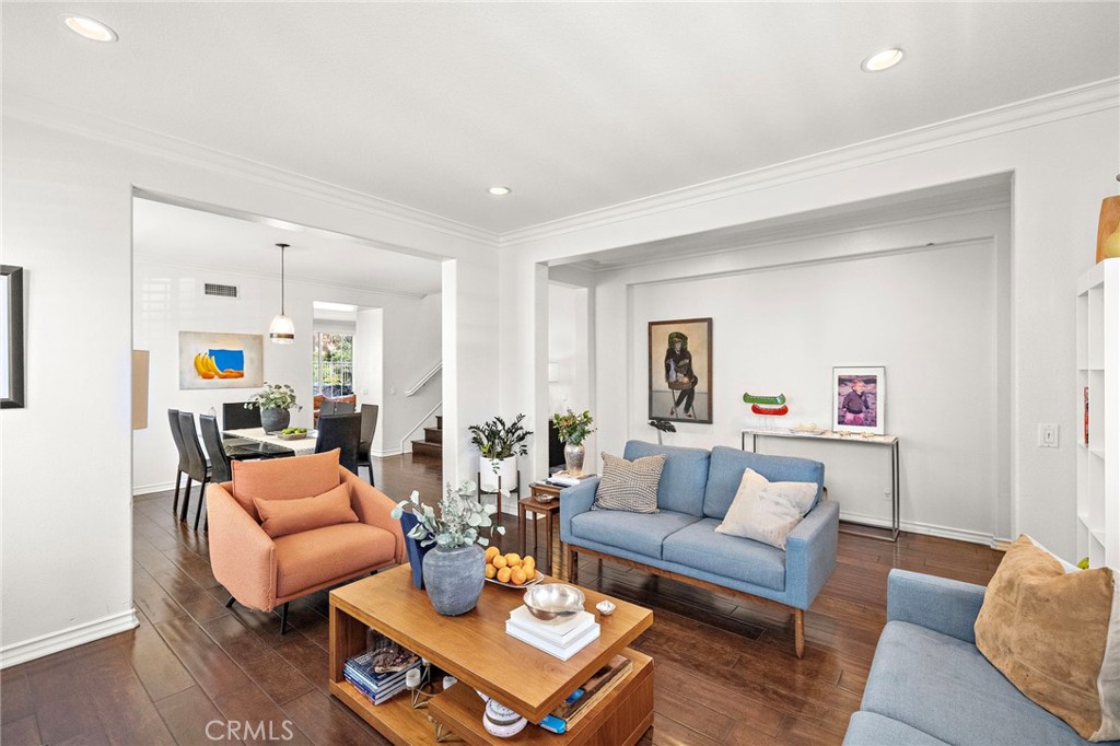 17 Regents Park