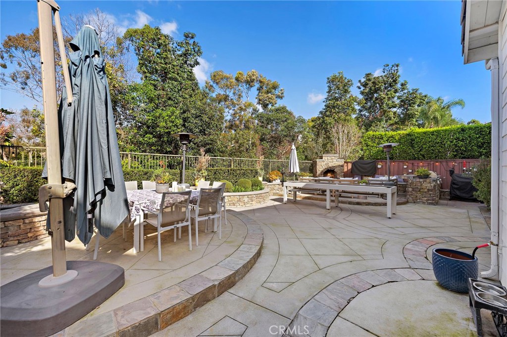 17 Regents Park