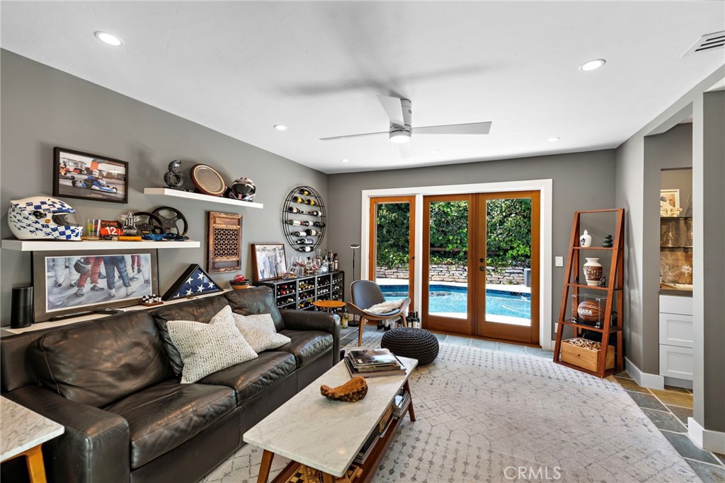 3085 Nestall Road