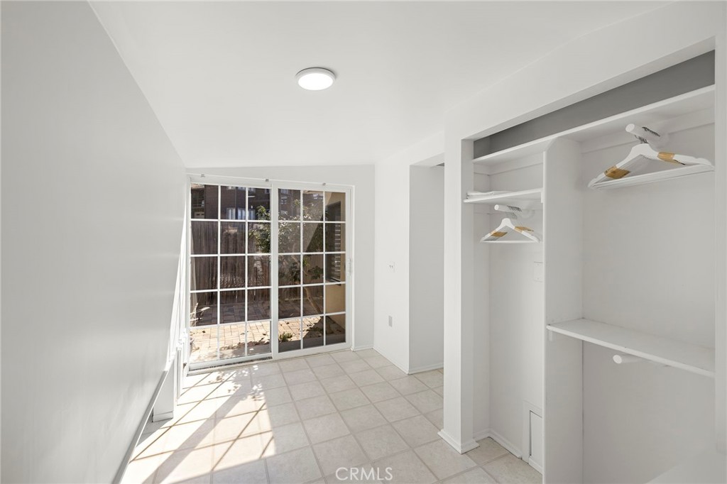 2880 Wards Terrace
