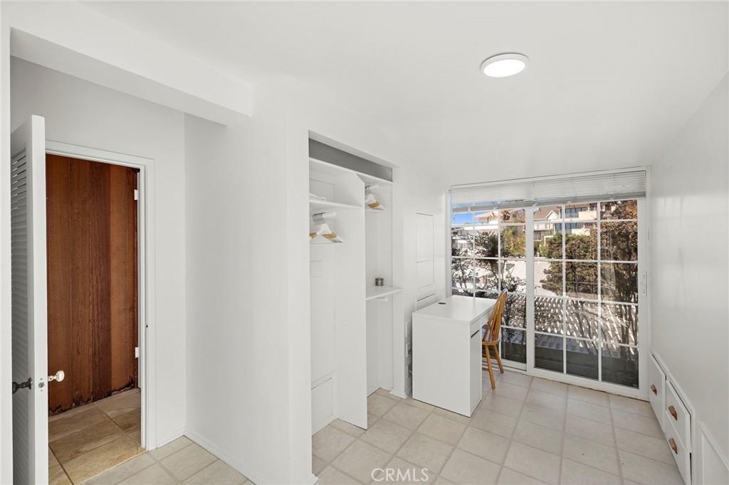 2880 Wards Terrace