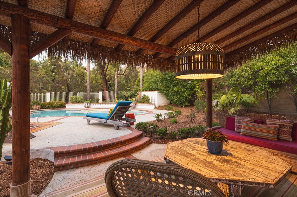 27731 Horseshoe Bend