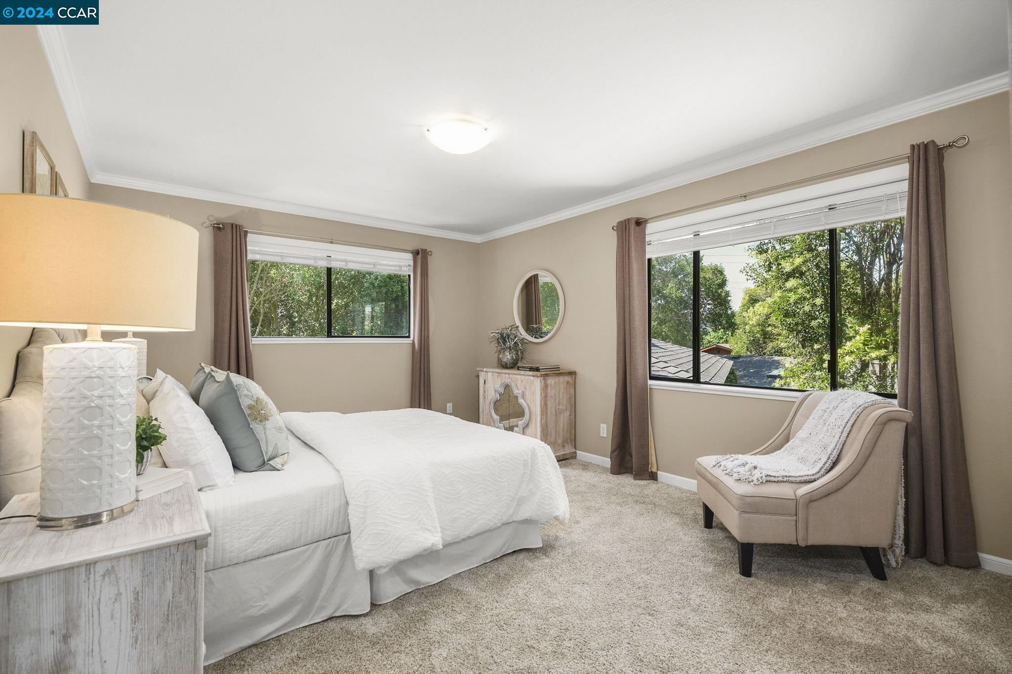 5 Cielo Ct
