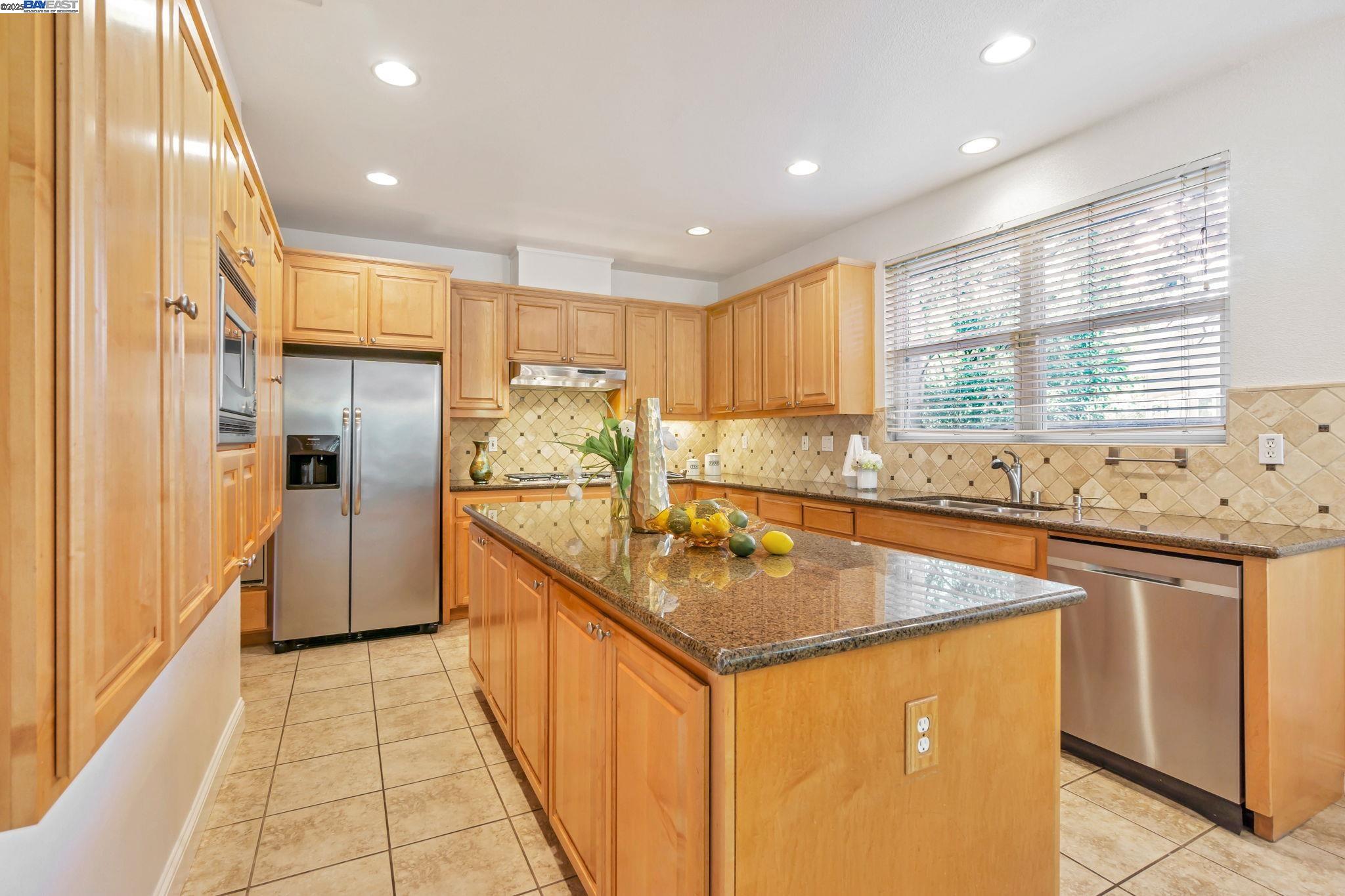 135 Cara Ct