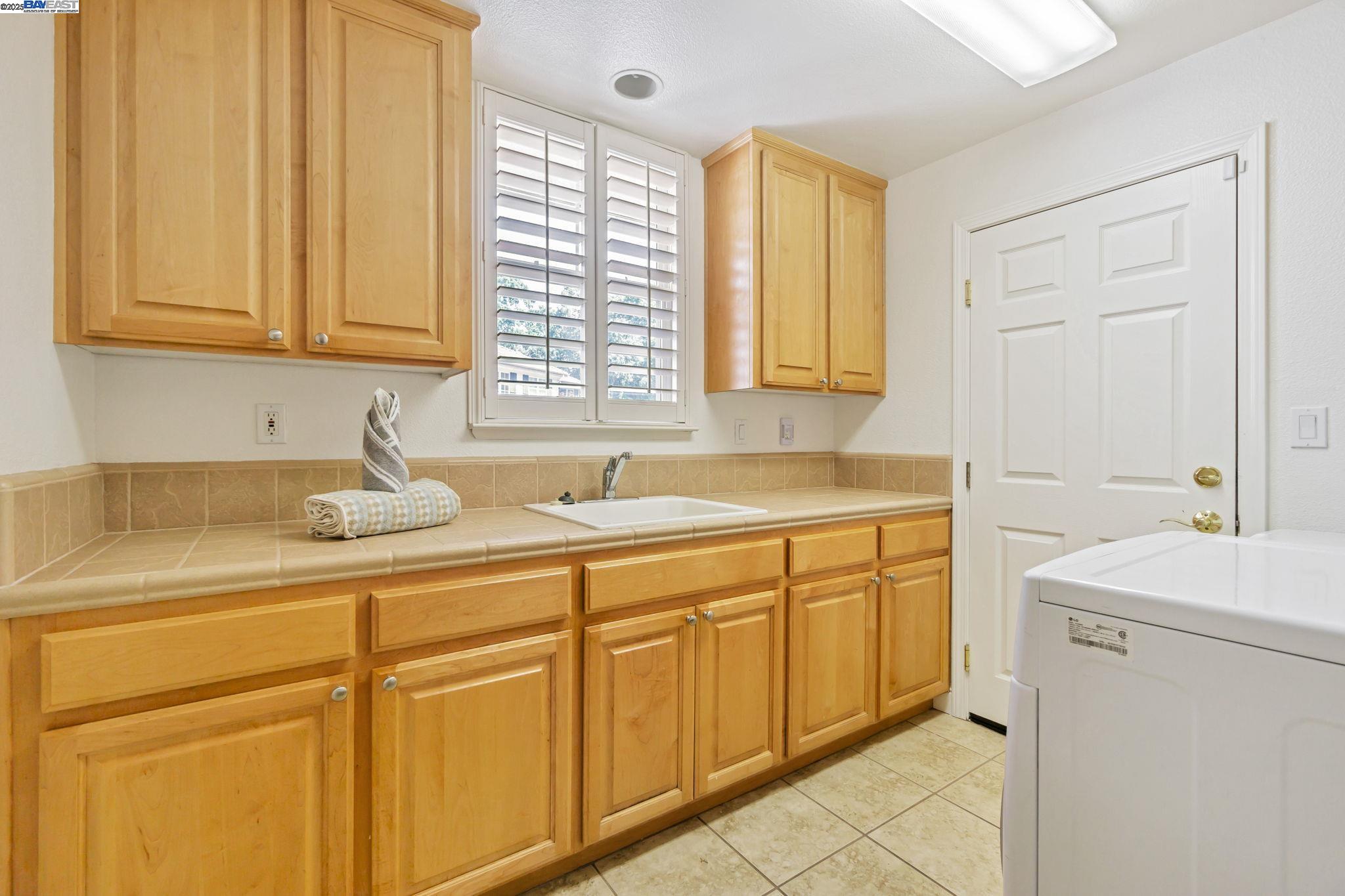 135 Cara Ct