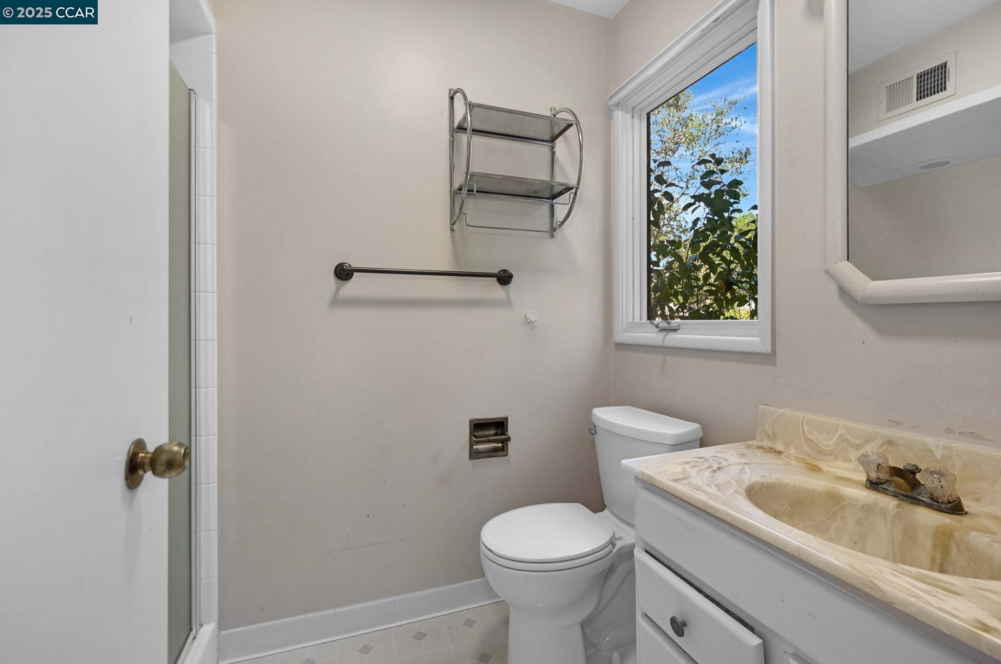 131 Moraga Way