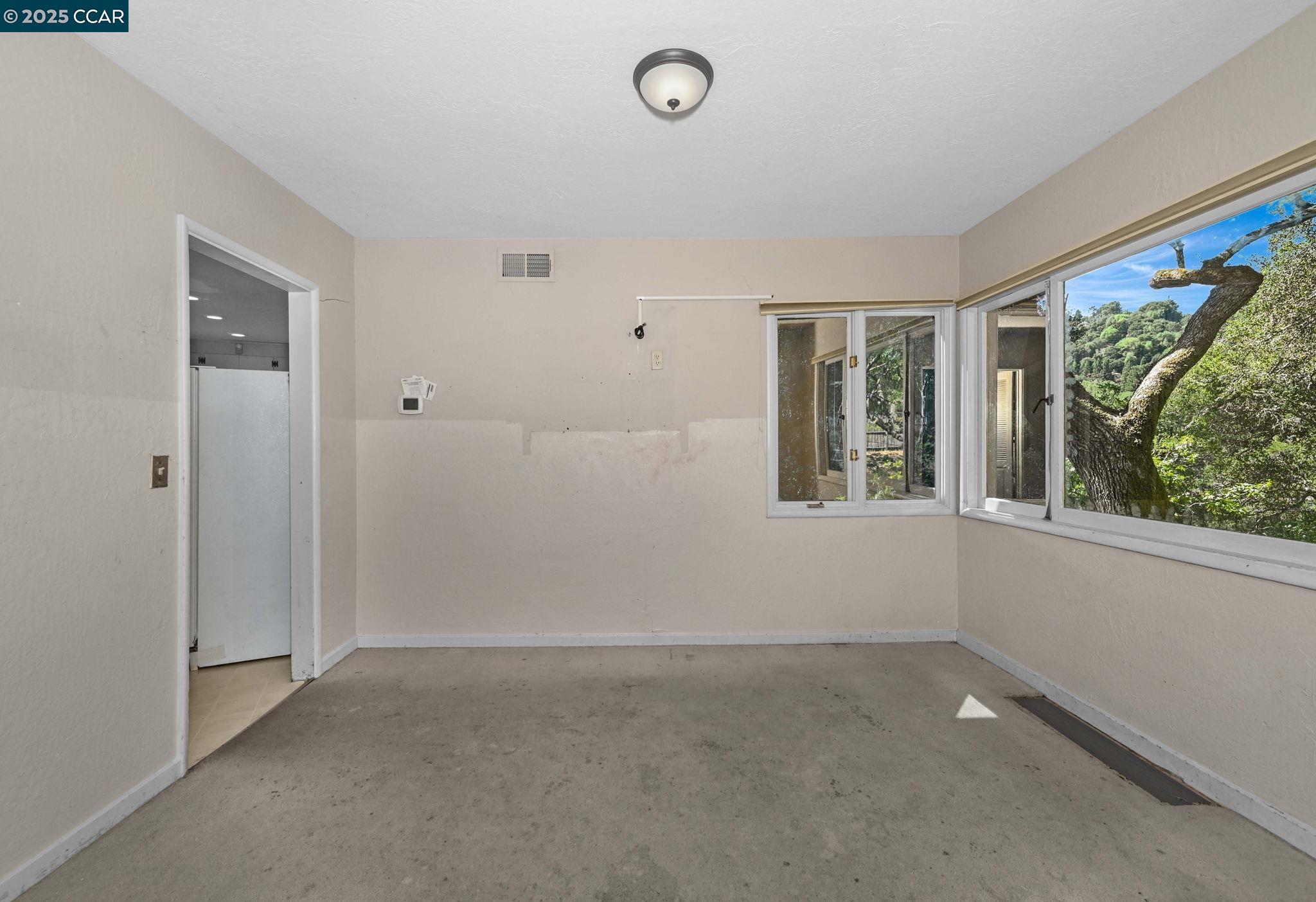 131 Moraga Way