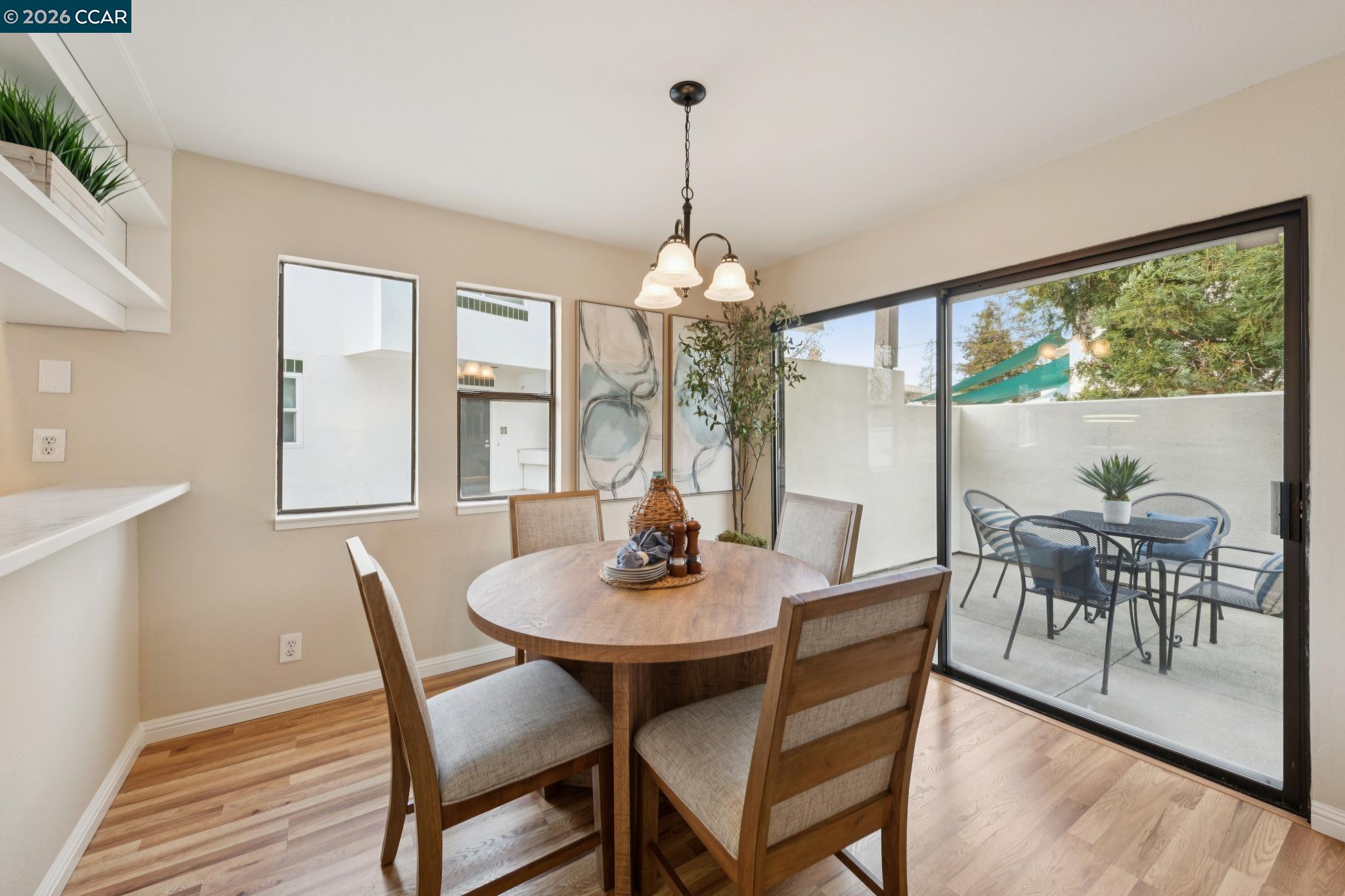 68 Mozden Ln