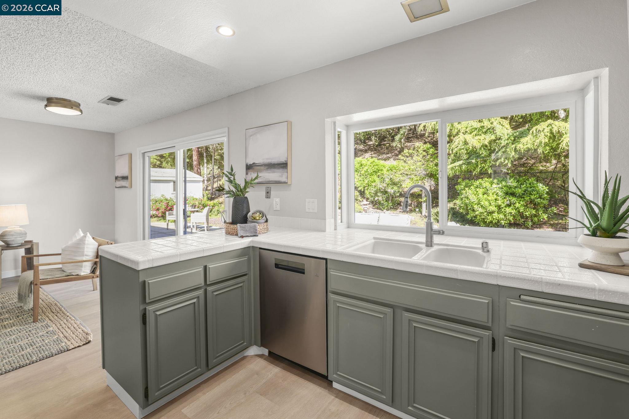 3821 Painted Pony Rd