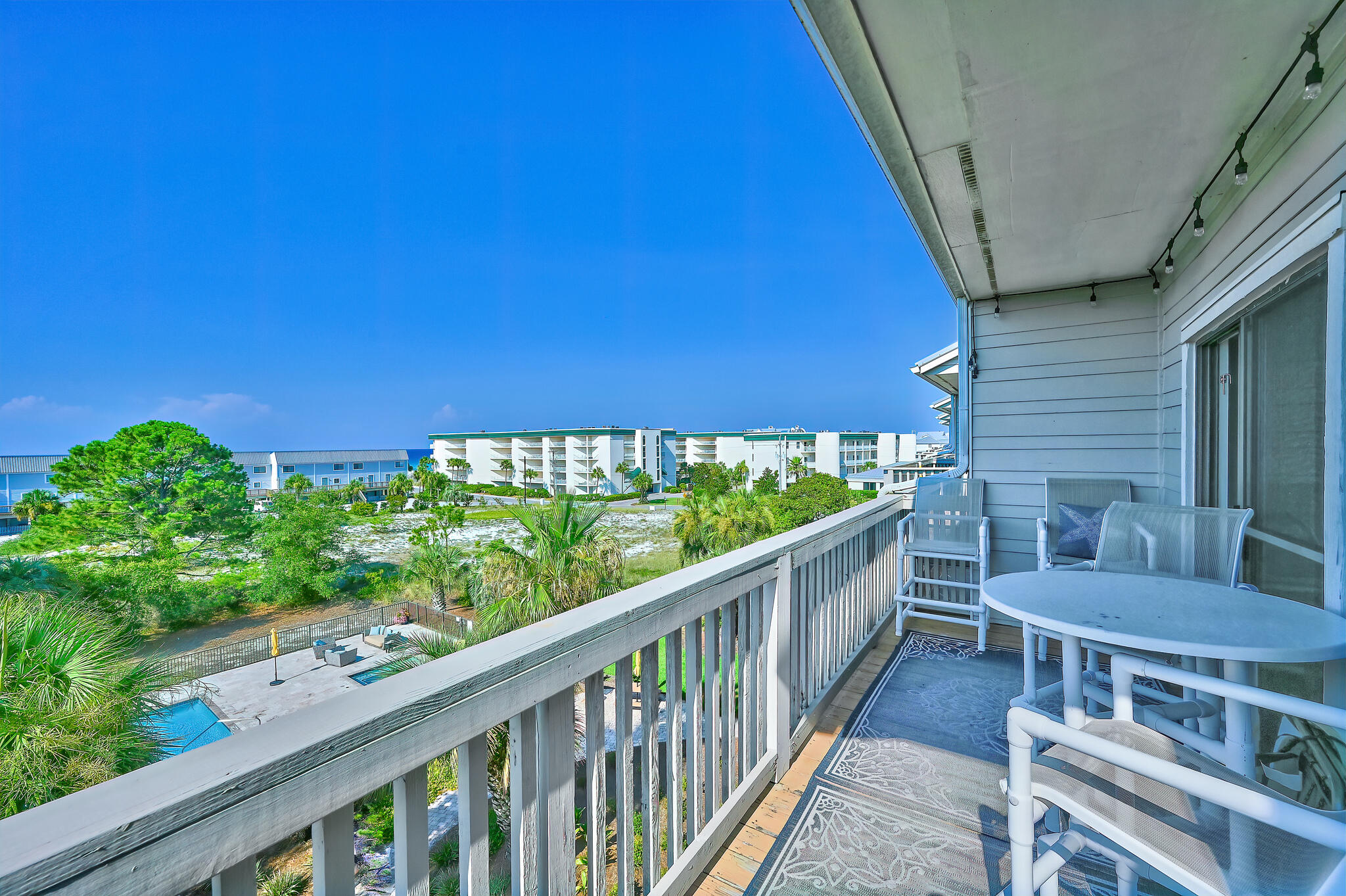 145 Beachfront Trail UNIT 303