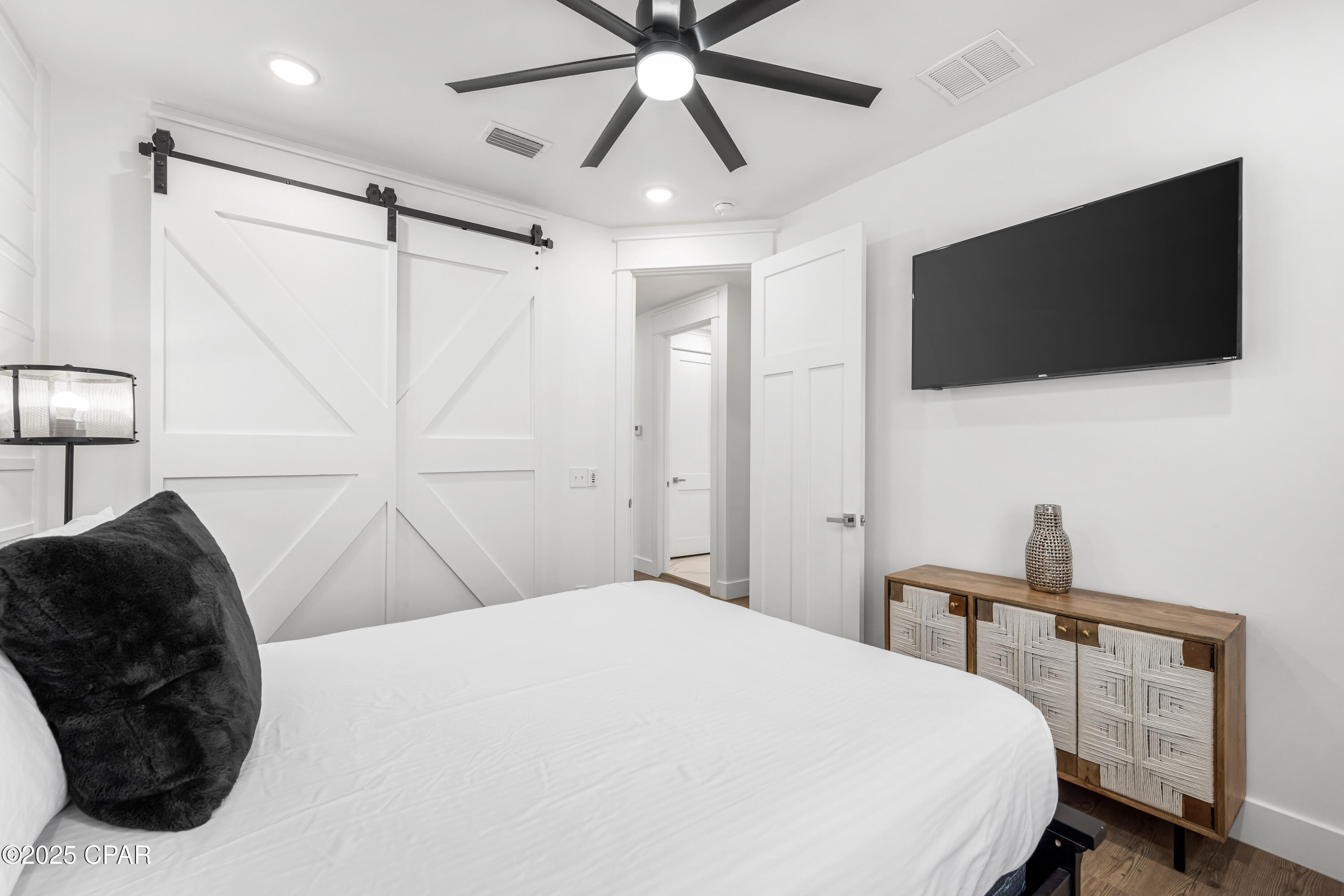 318 El Prado Place Place