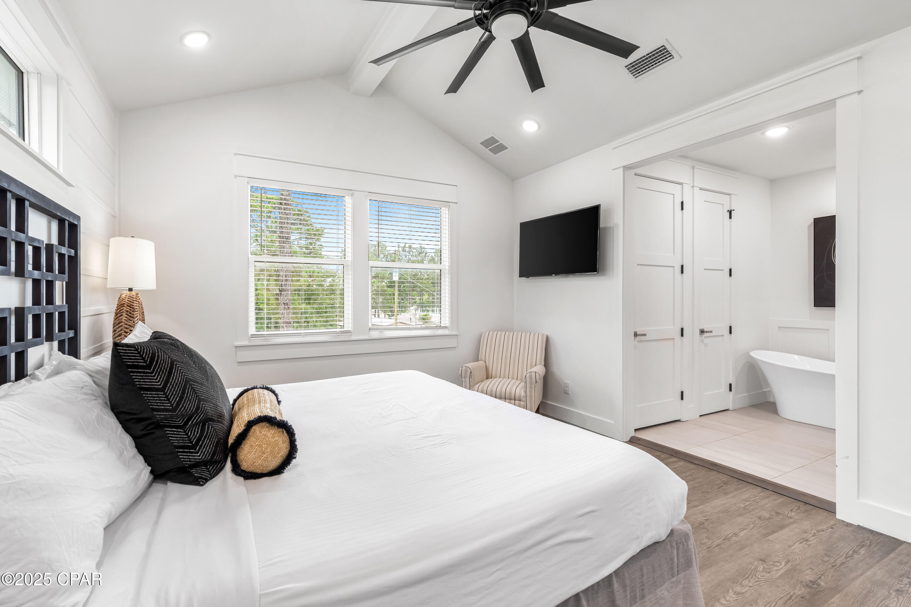 318 El Prado Place Place