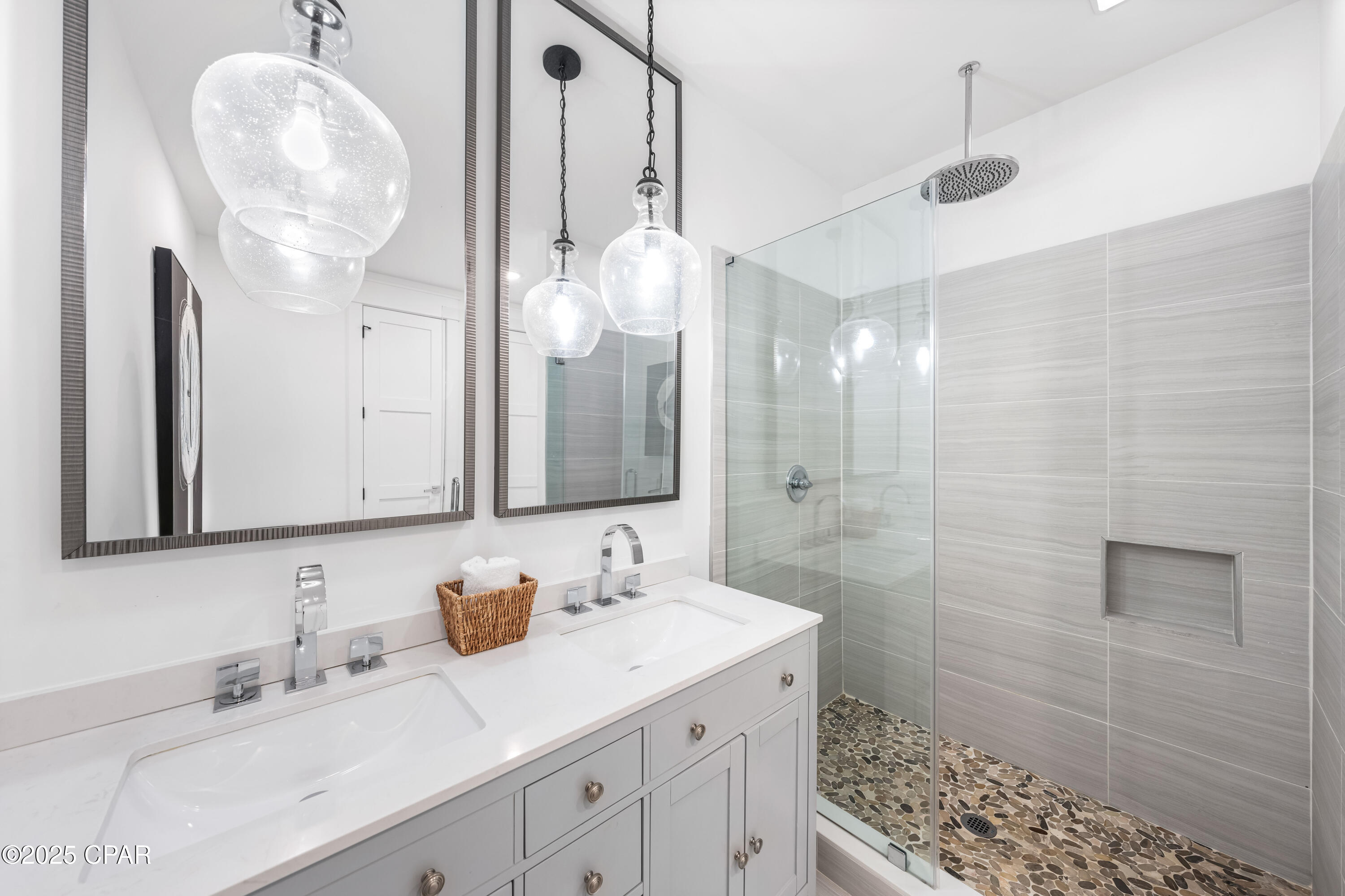 318 El Prado Place Place