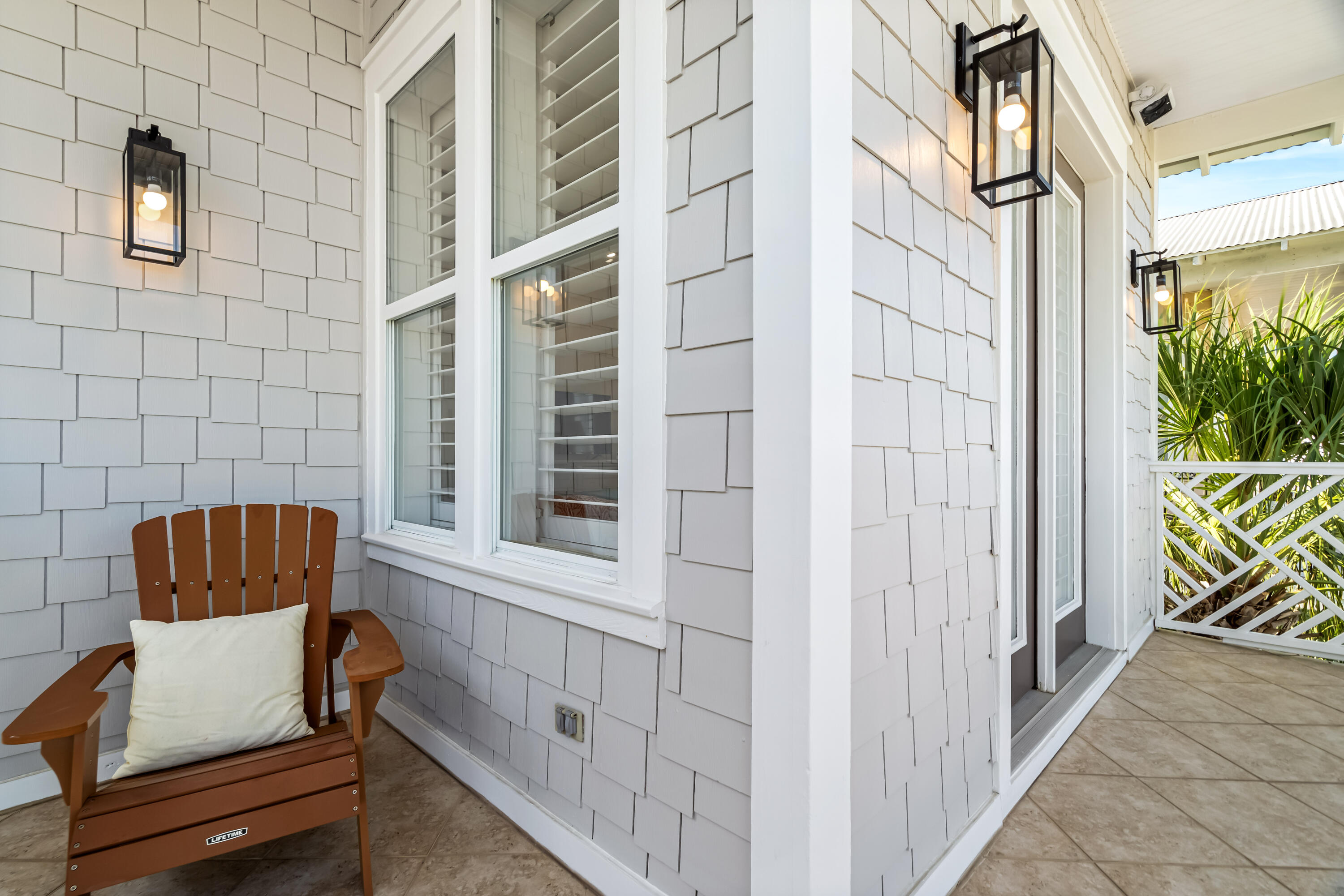 58 Blue Dolphin Loop