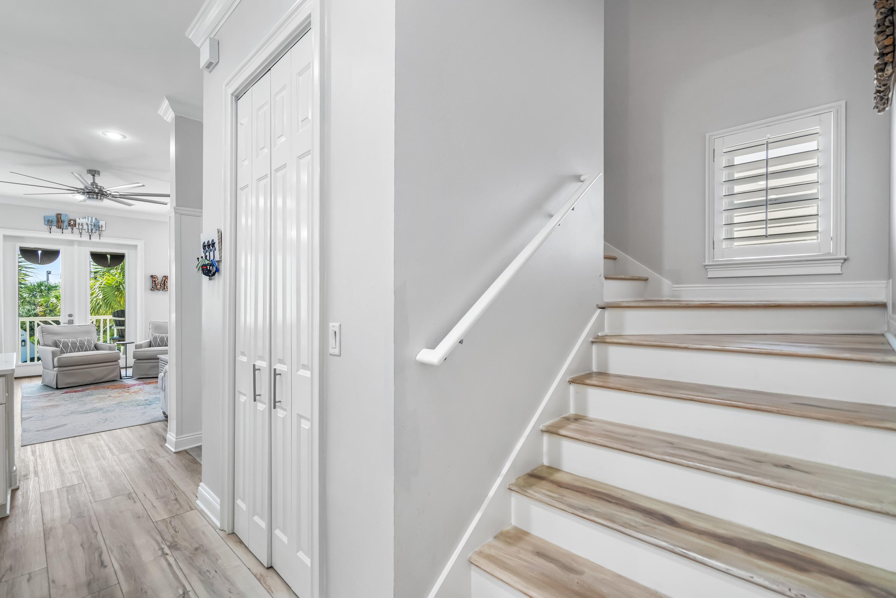 58 Blue Dolphin Loop