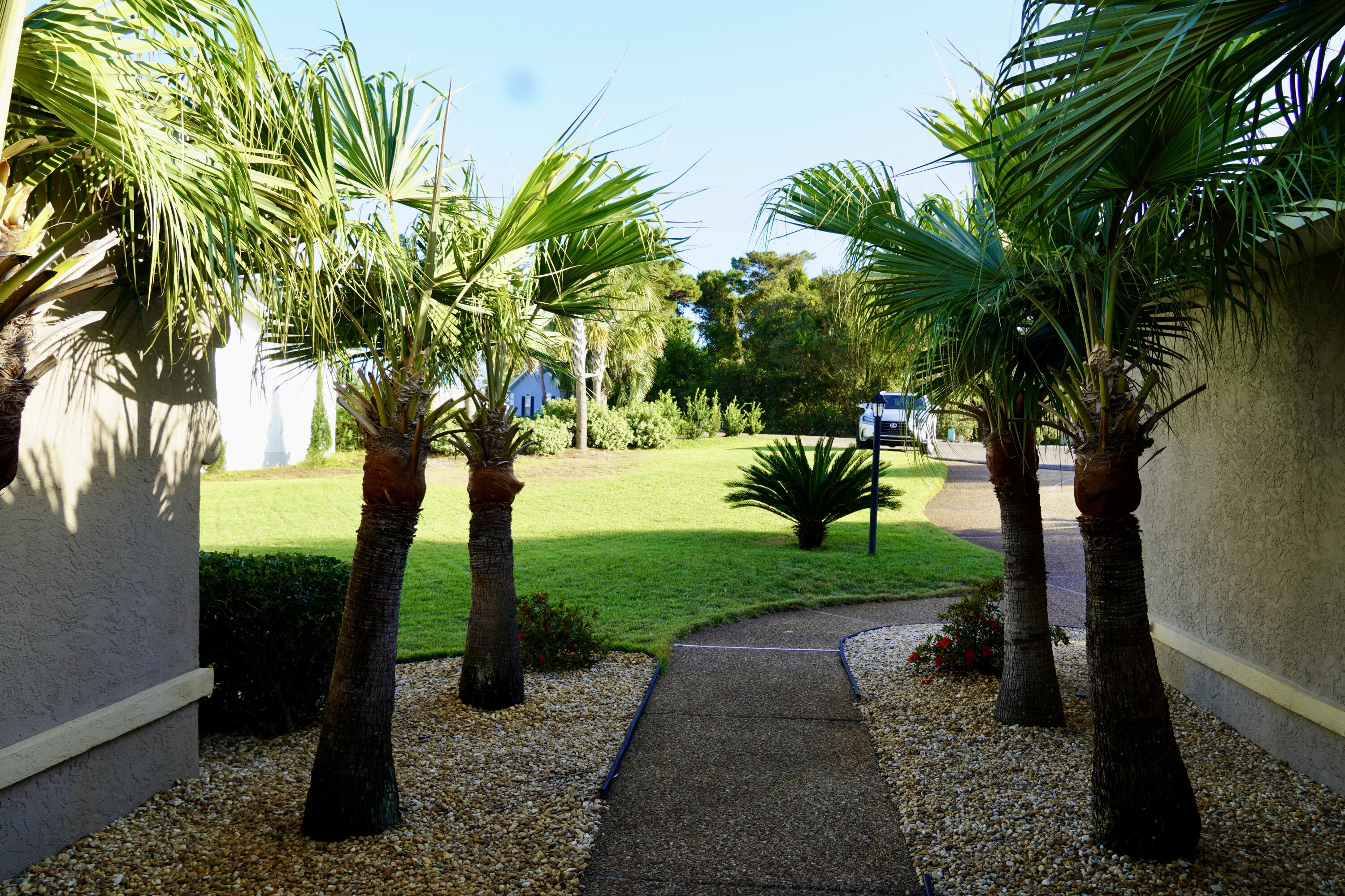 22112 Sunnyside Lane