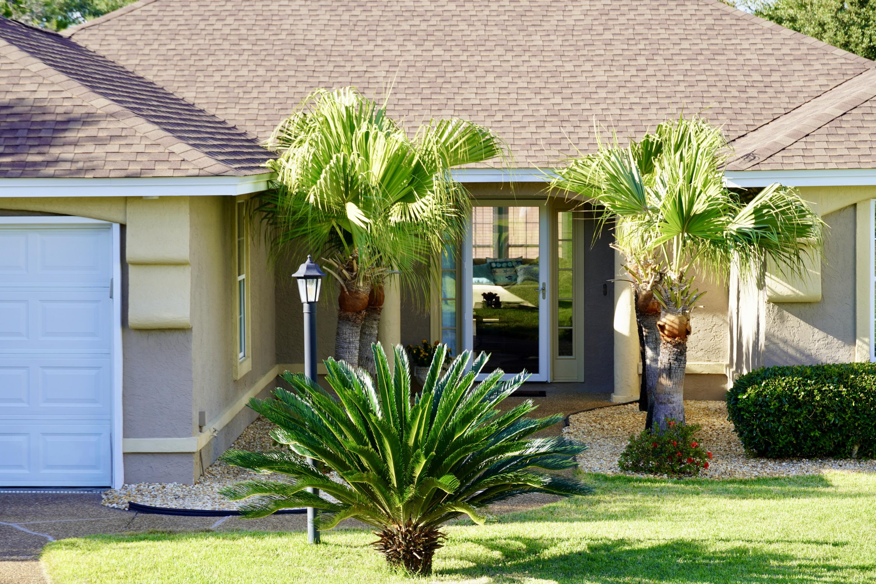 22112 Sunnyside Lane
