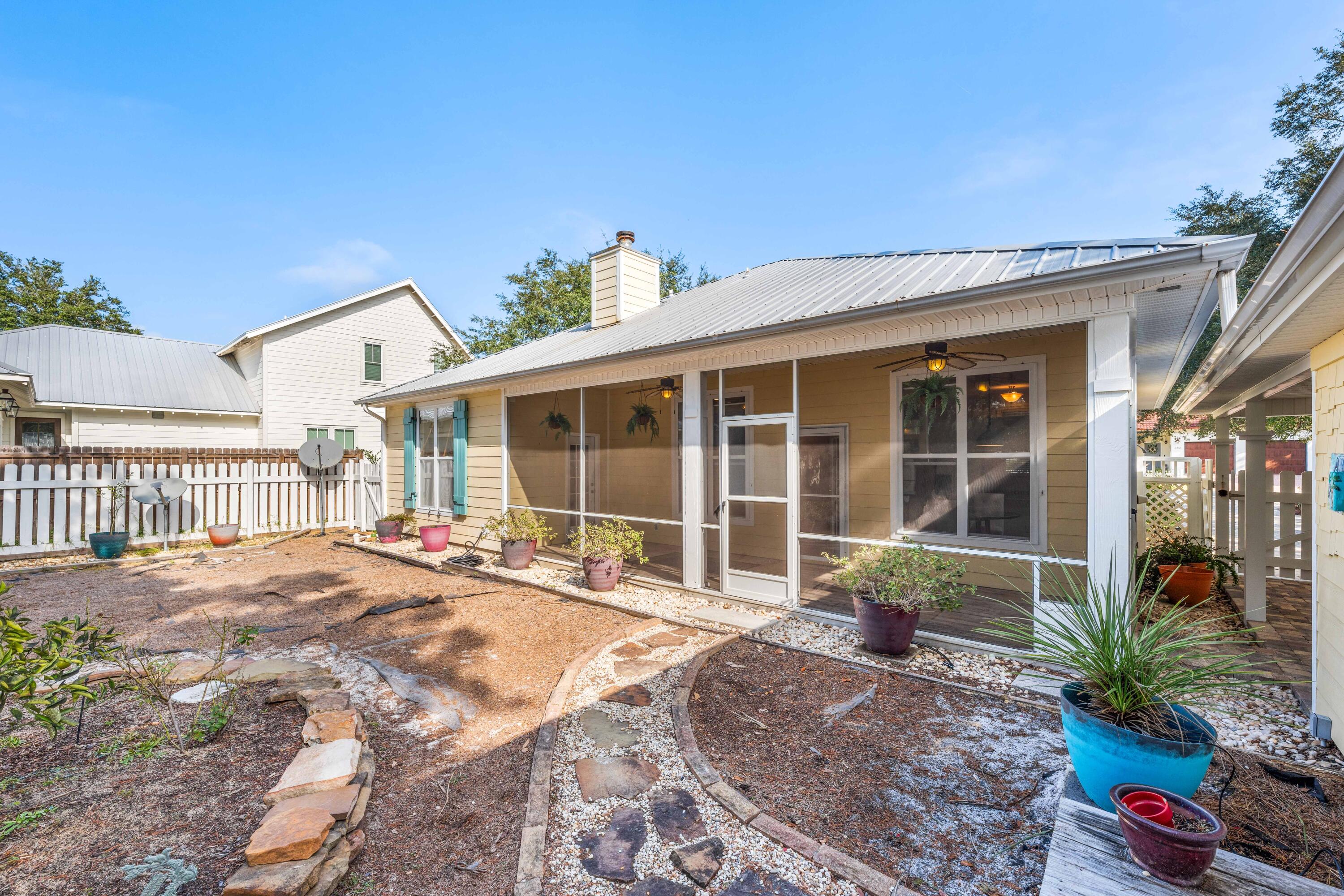 281 Seabreeze Circle