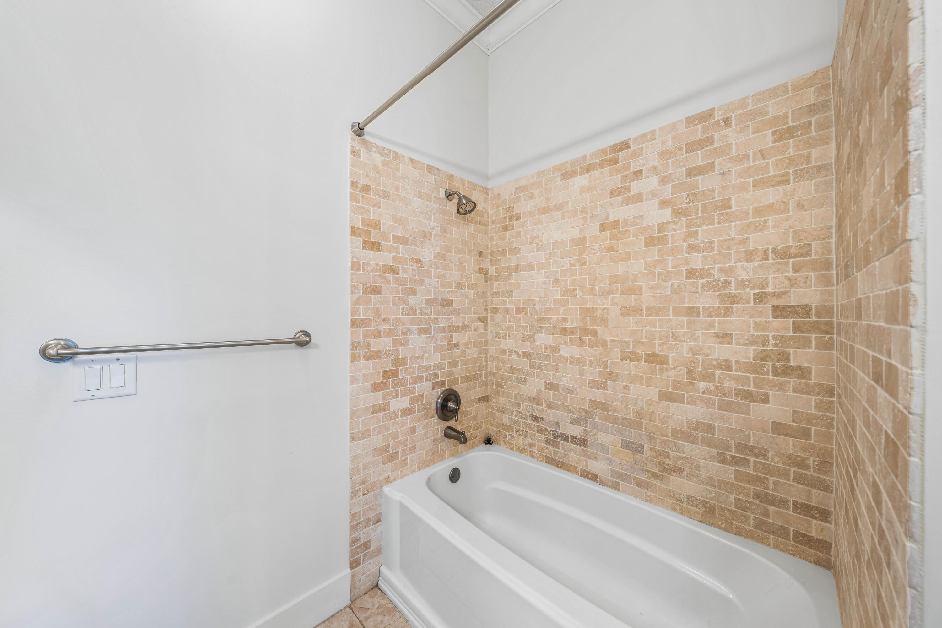 281 Seabreeze Circle