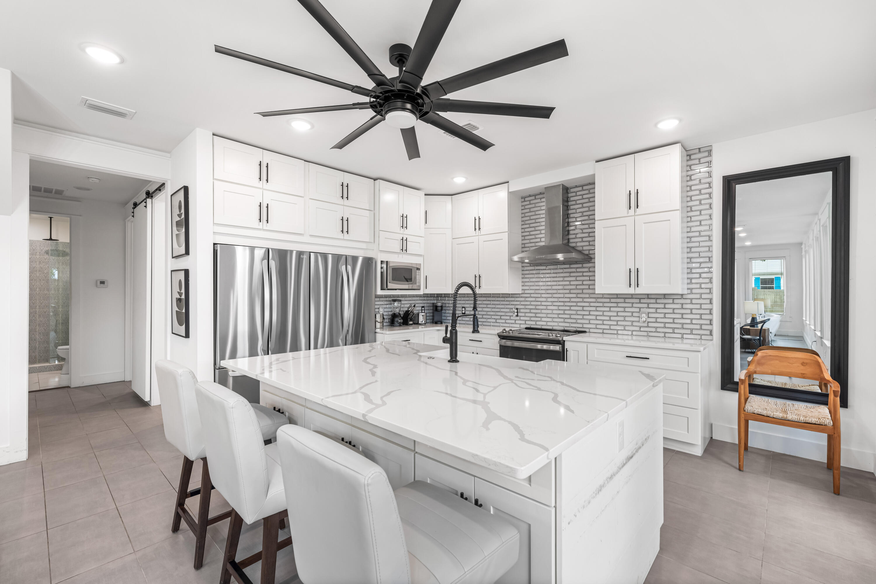 318 El Prado Place