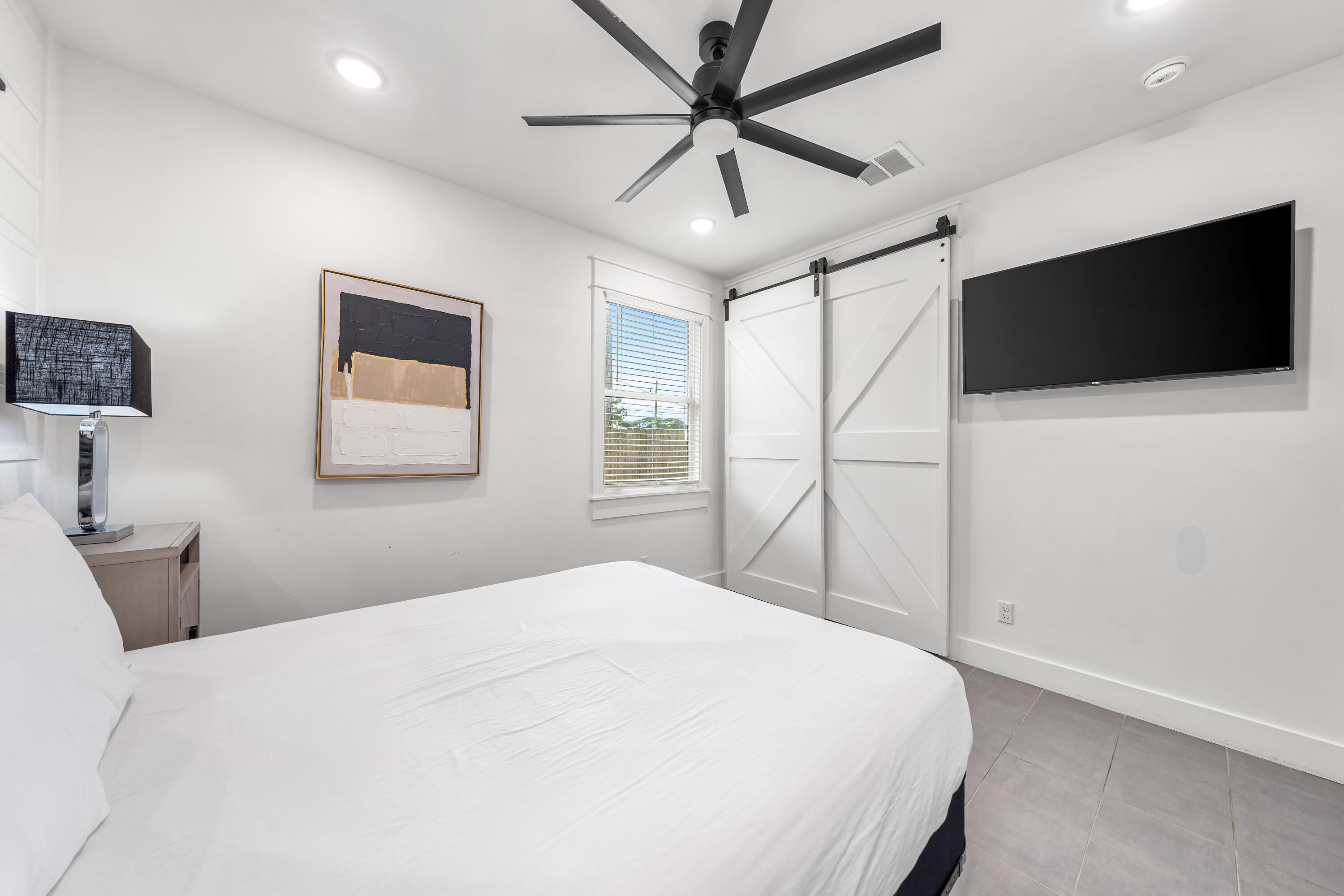 318 El Prado Place