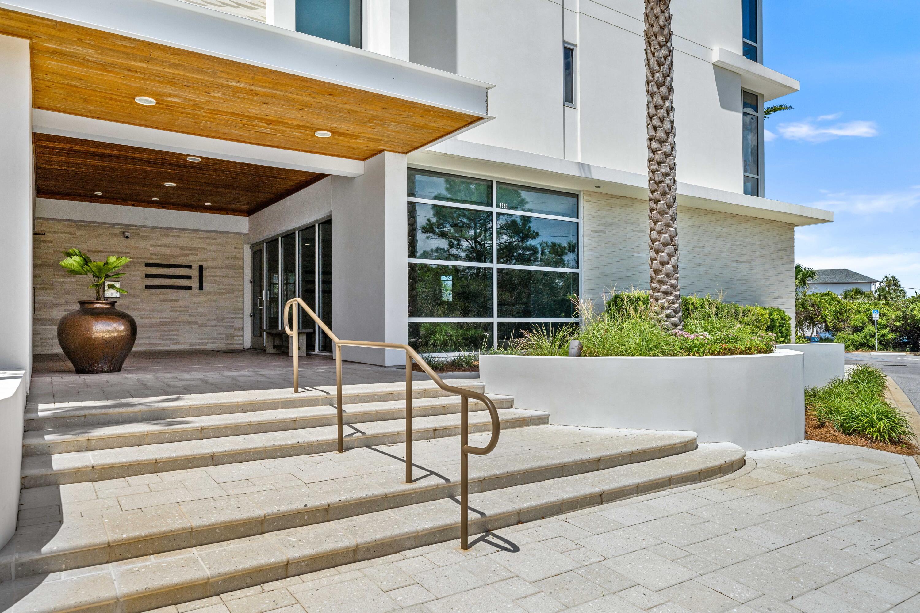3820 E County Hwy 30A, UNIT 108