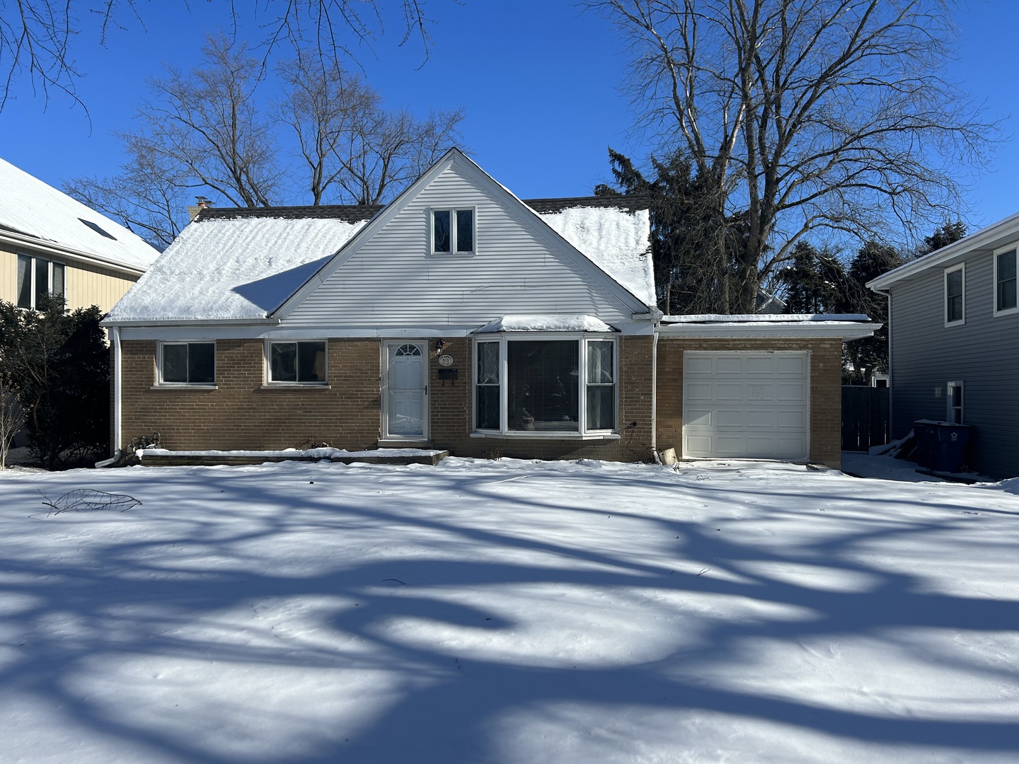 619 Phillippa Street