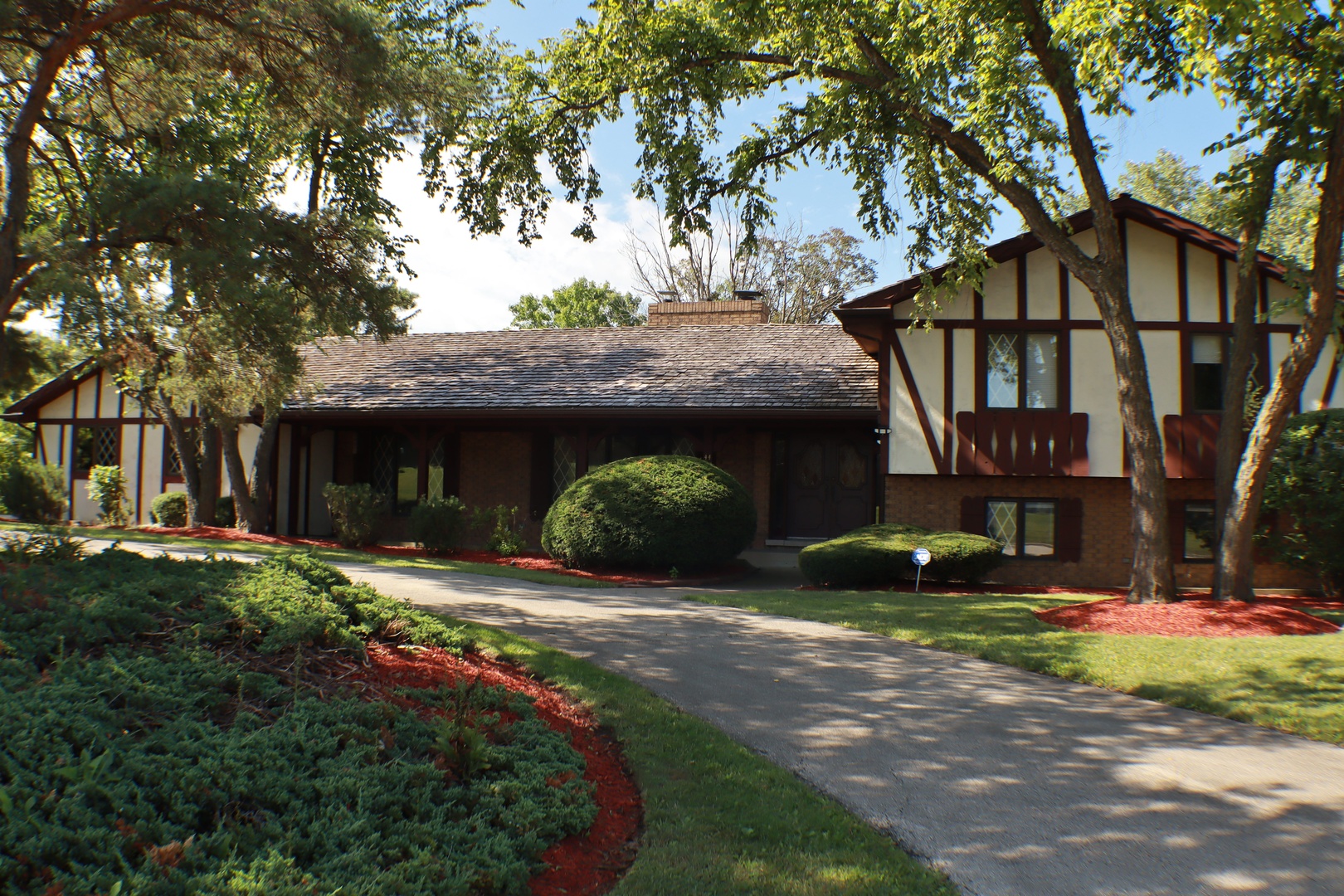 44 Kingston Drive