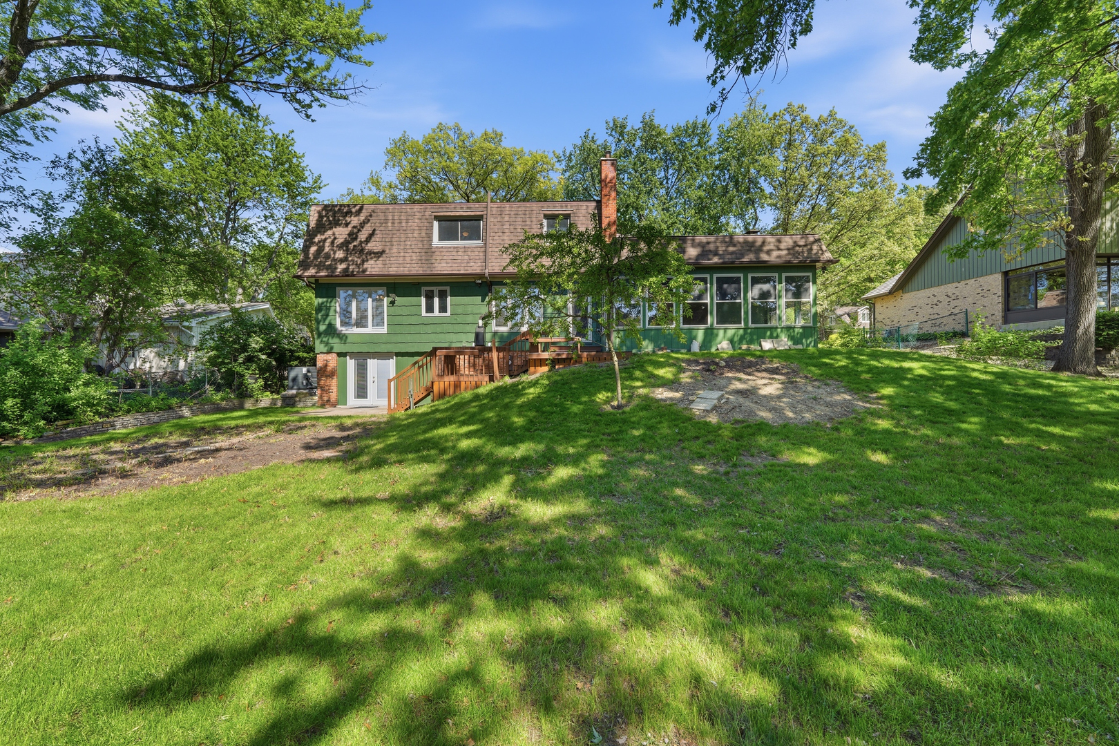 10S324 E Hampshire Lane
