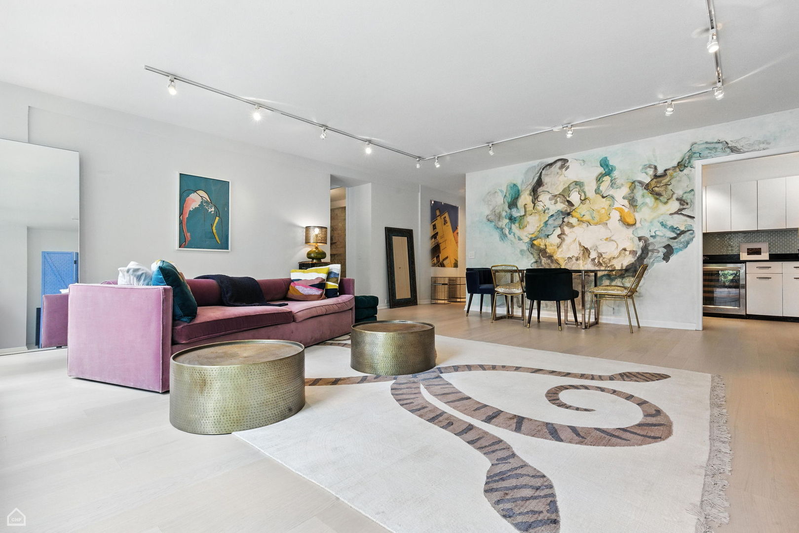 900 N Lake Shore Drive Unit: 410