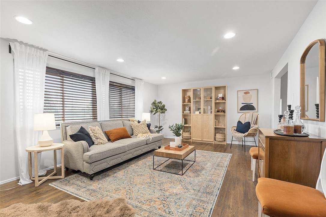 1307 Raven Drive