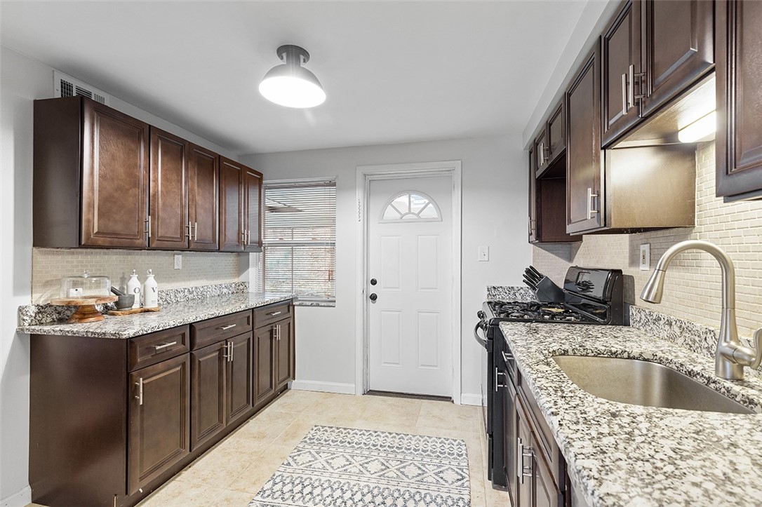 1307 Raven Drive