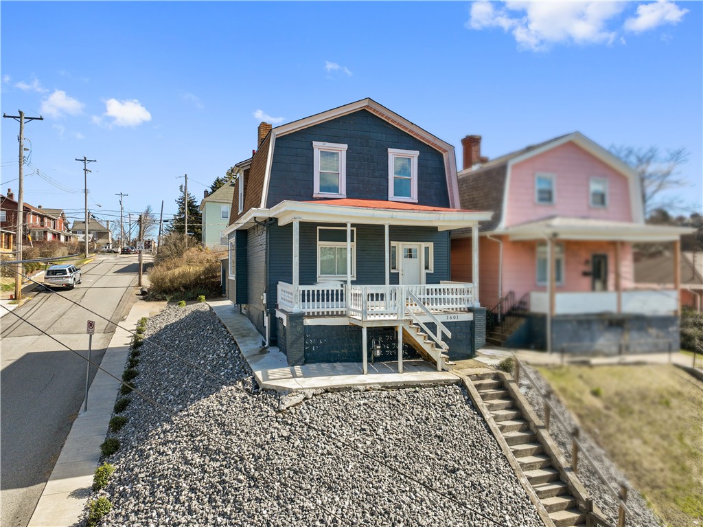 1601 Napoleon St