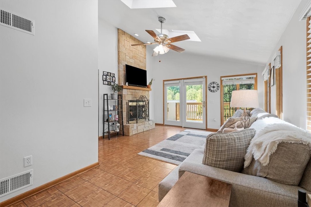 12260 Adams Dr