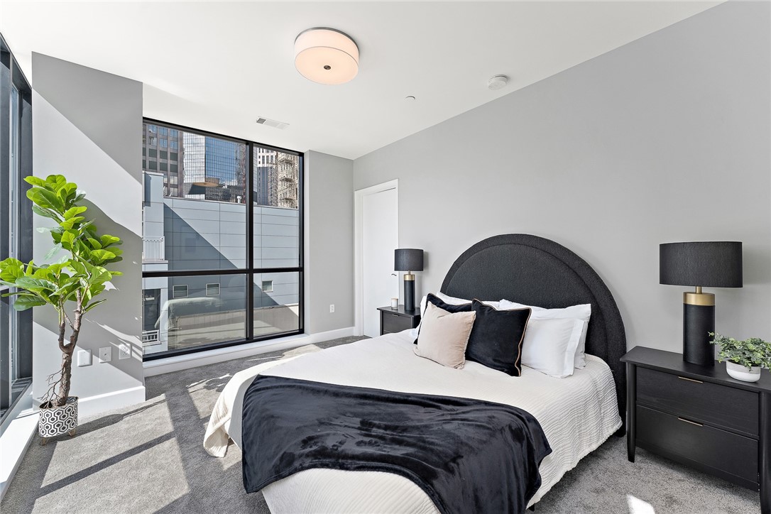 350 Oliver Avenue 801