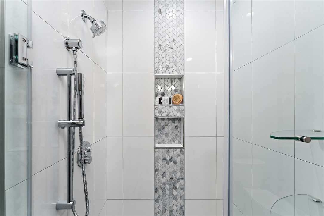 350 Oliver Avenue 801