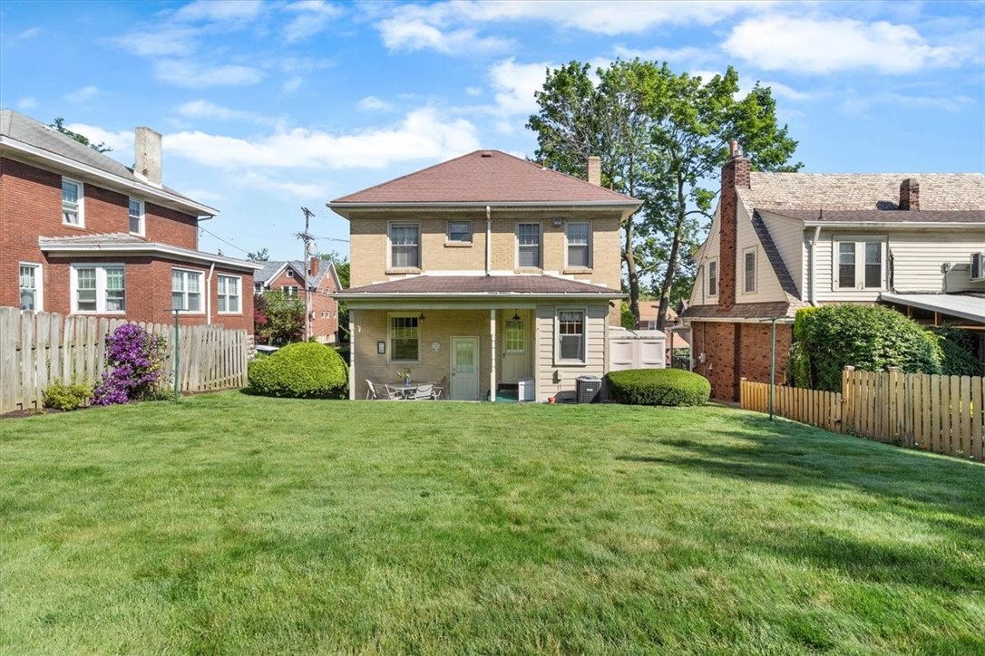 213 Dell Ave
