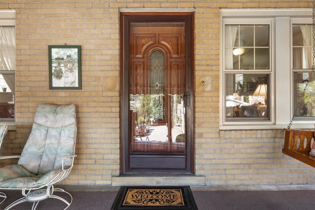 213 Dell Ave