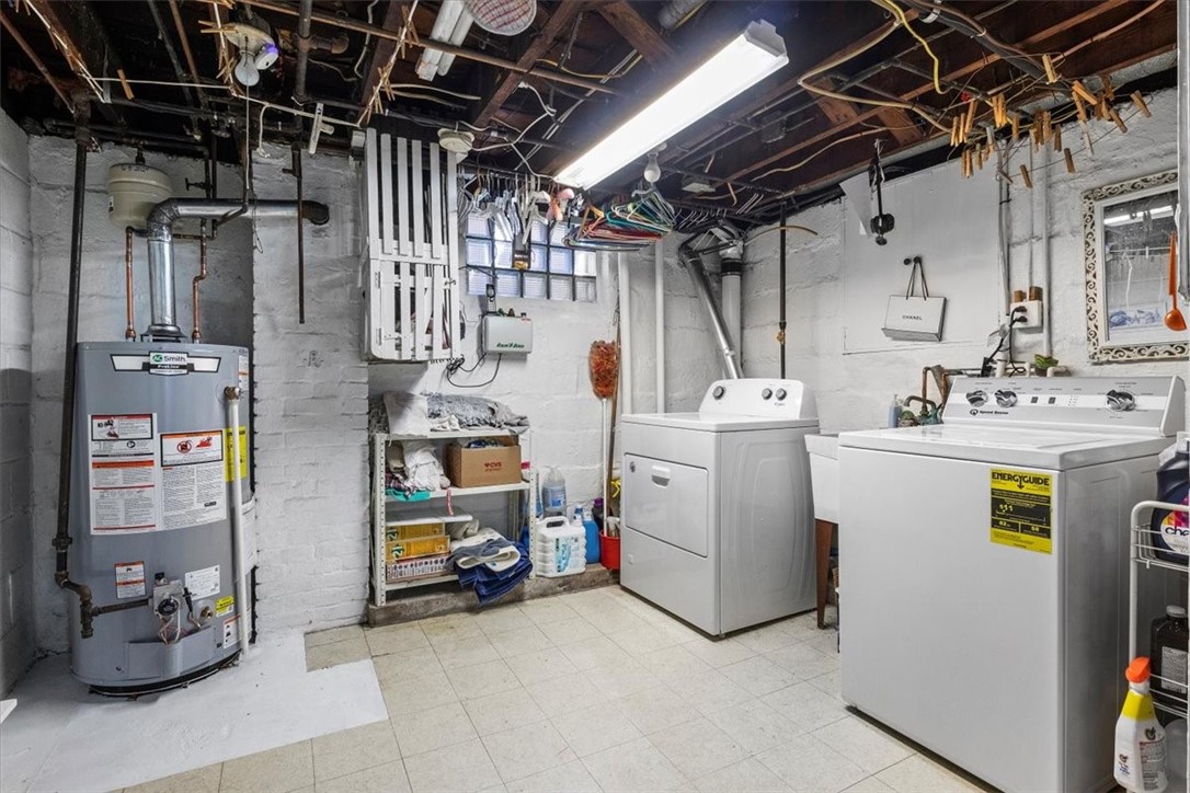 213 Dell Ave
