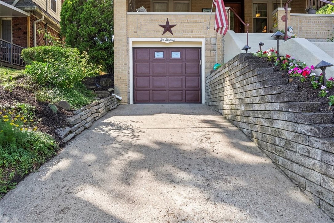 213 Dell Ave