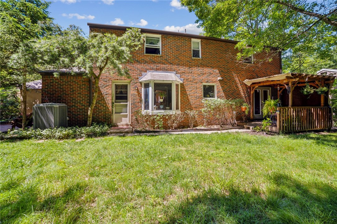 67 Hauck Dr