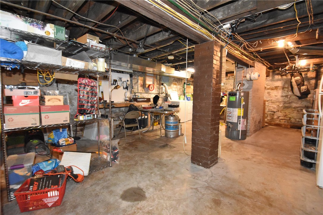 122 Santron Ave