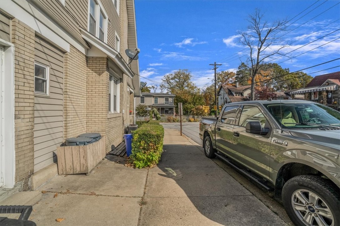 534-536 Station St
