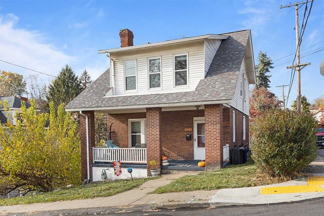 2300 Saranac Ave