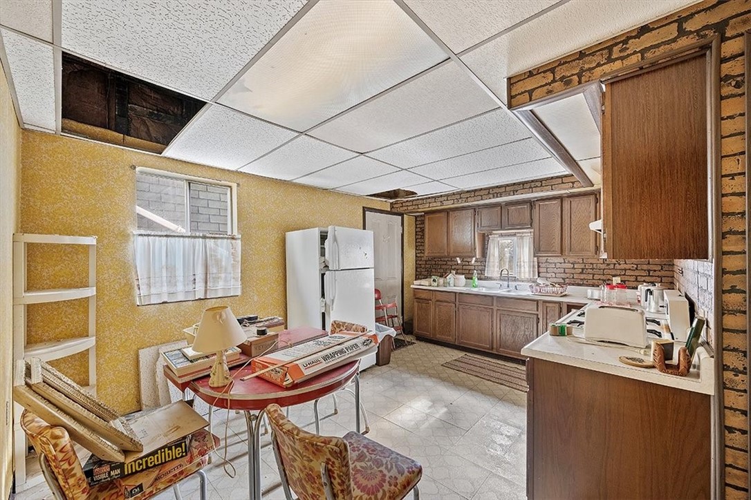 833 Spring Garden
