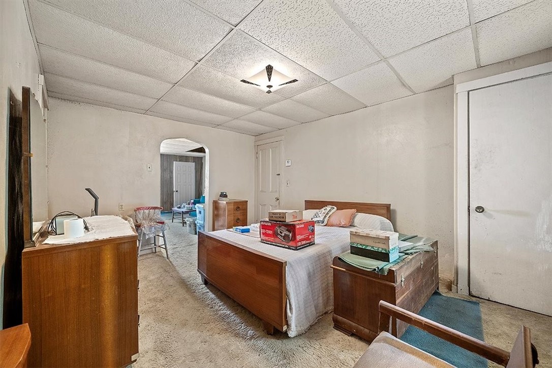 833 Spring Garden