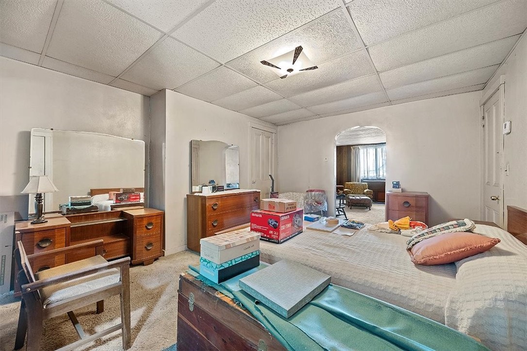 833 Spring Garden