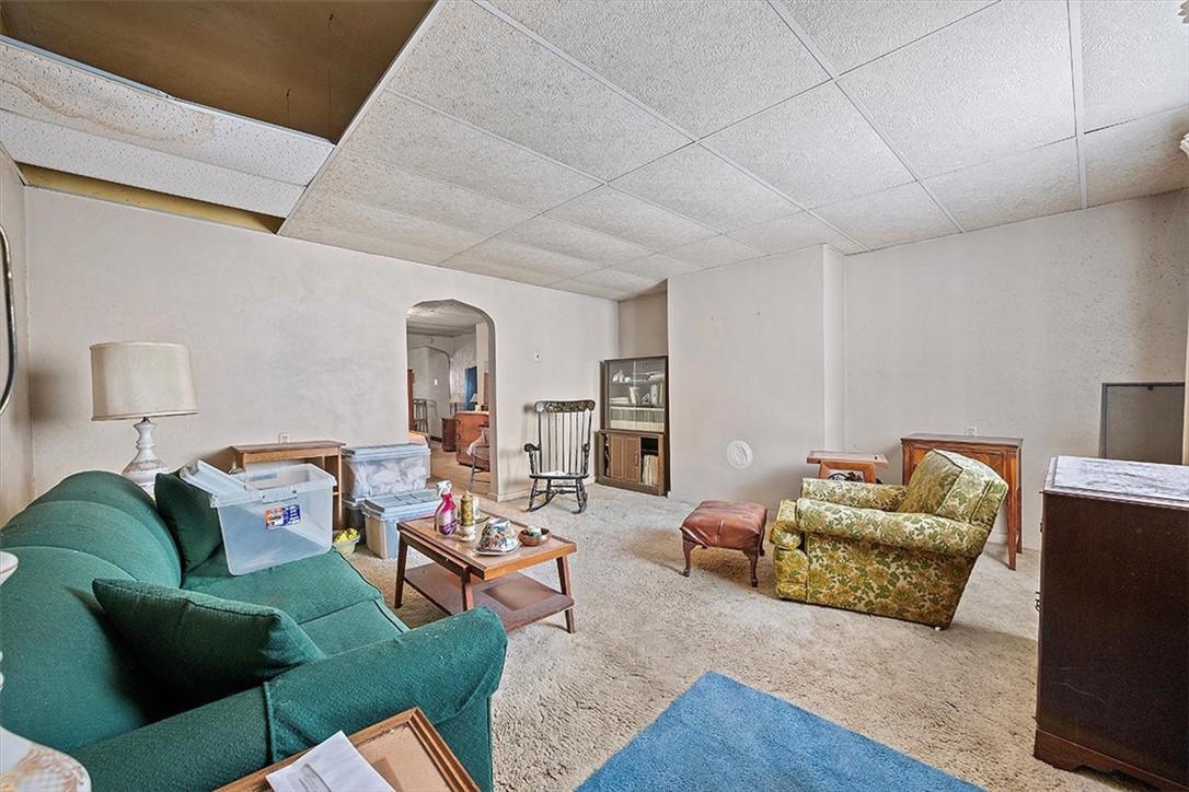 833 Spring Garden